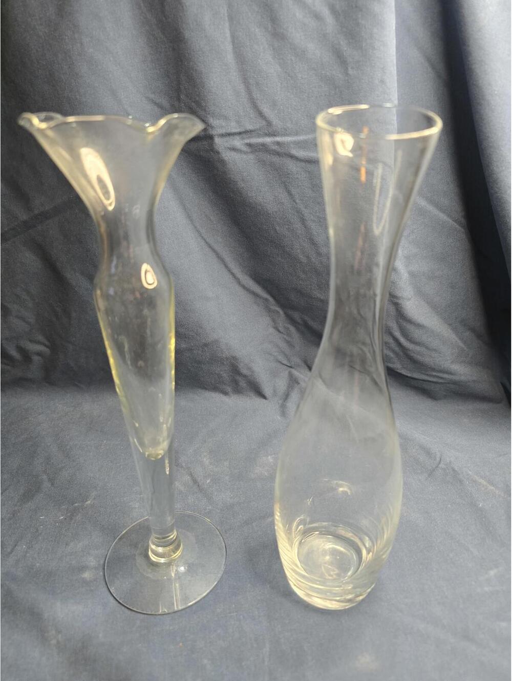 Set of 2 Vintage Princess House Clear Glass Vases